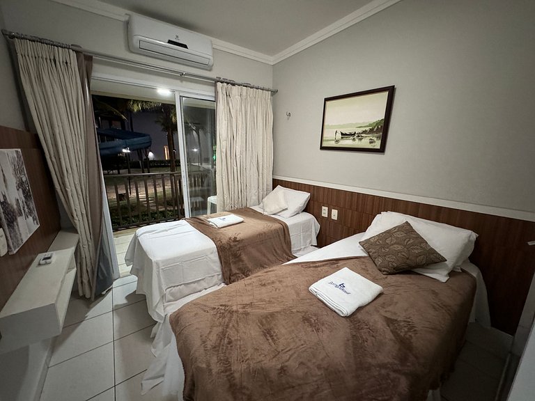 Beach Living Terreo 03 Qtos Frente ao Toboágua