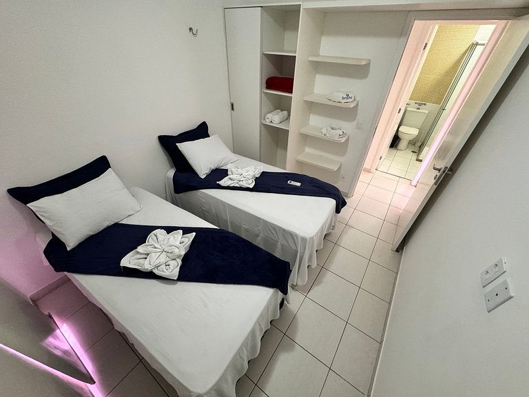 Beach Living 02 Qts todo climatizado bem decorado