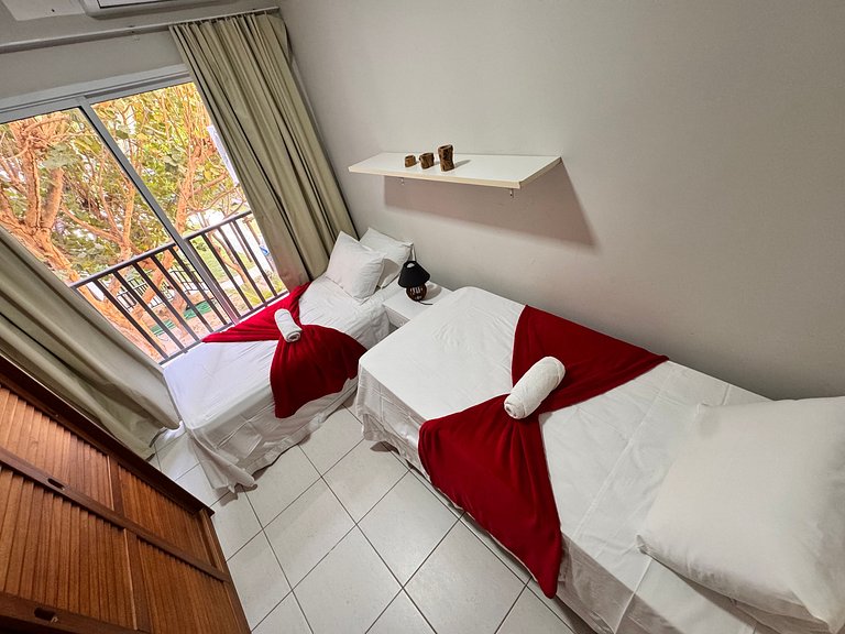 Beach Living 03 Qts acomoda ate 08 pessoas