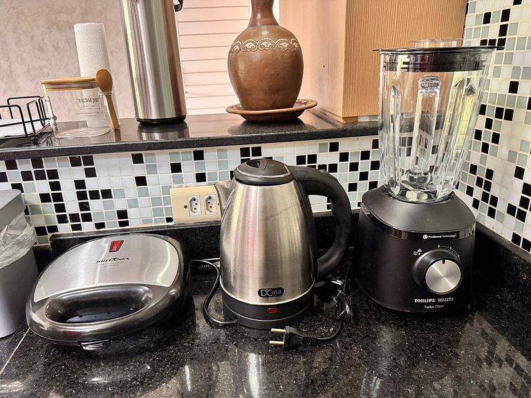 Beach Living 03 Qts acomoda ate 08 pessoas