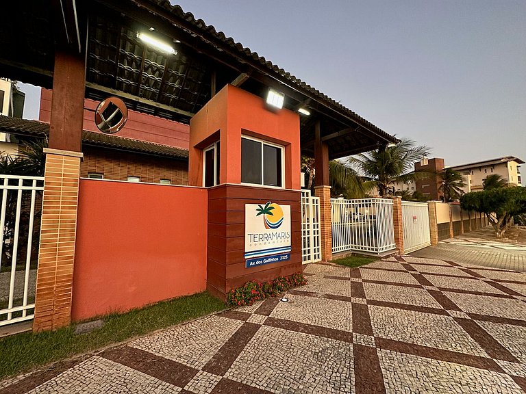 TerraMaris - Duplex, 5 qtos, jacuzzi, vista mar total, praia